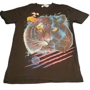 DNA Premium Wear Size S Bedazzled Lion Geometric Designer T Shirt Multicolor
